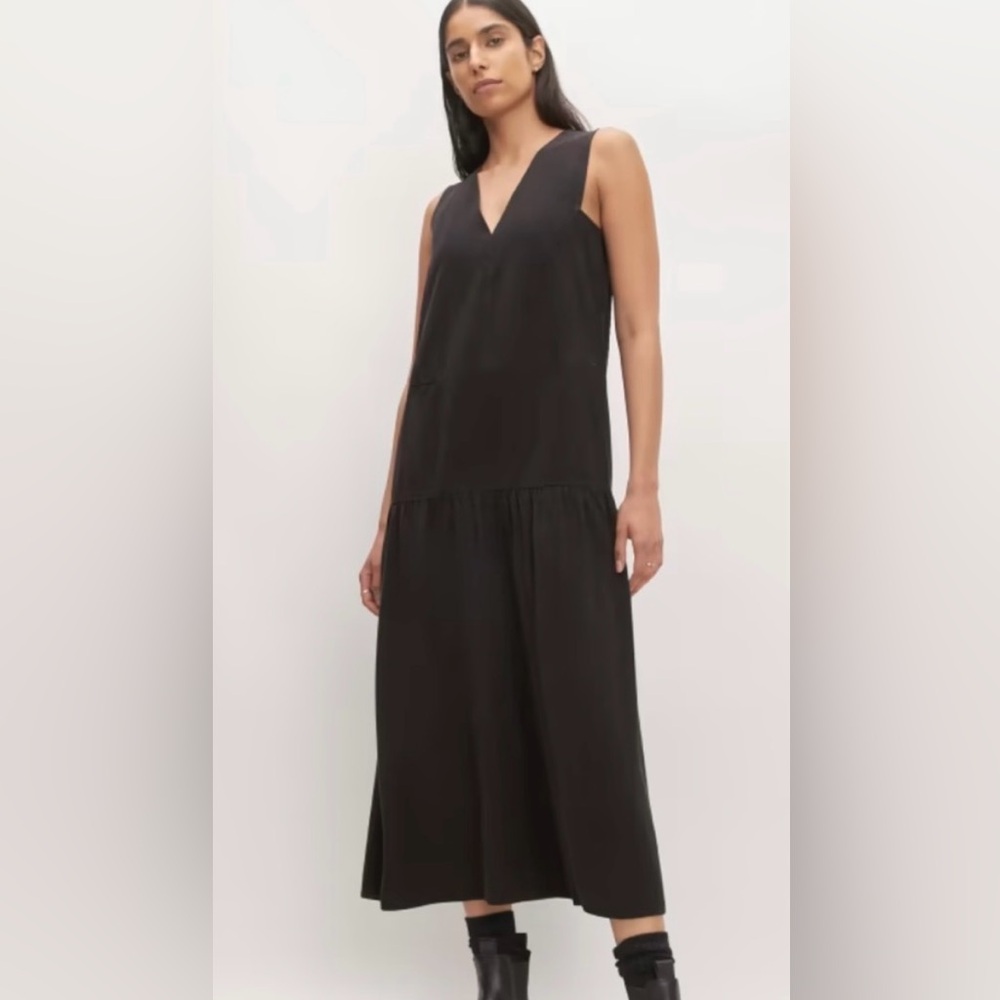 Everlane V-Neck Tencel Dress